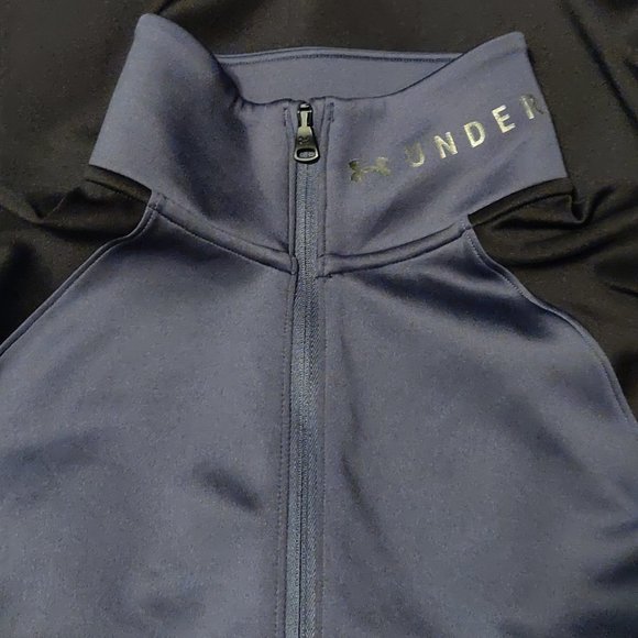 Under Armour Women's Cold Gear 1/2 zip Pullover SIZE LARGE - Picture 2 of 5